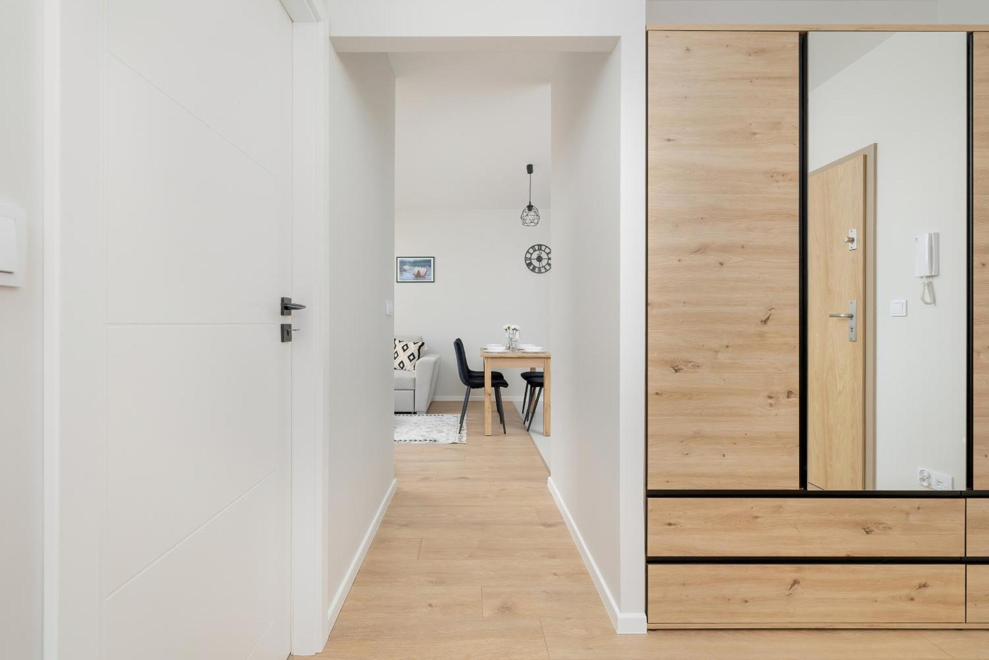 Bright Apartment Park Lotnikow Near Tauron Arena Krakow By Noclegi Renters ภายนอก รูปภาพ
